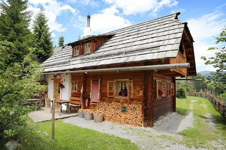 Poze casa-traditionala-lemn-austria-exterior-4.jpg - casa-traditionala-lemn-austria-exterior-4.jpg