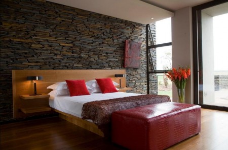 Piatra naturala in dormitor modern