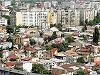 La casa sau la bloc?
