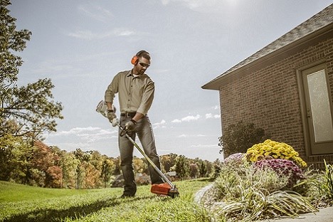 Trimmer de tuns iarba Stihl