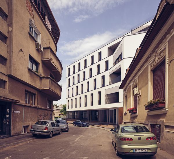 Batistei Apartments, ADNBA