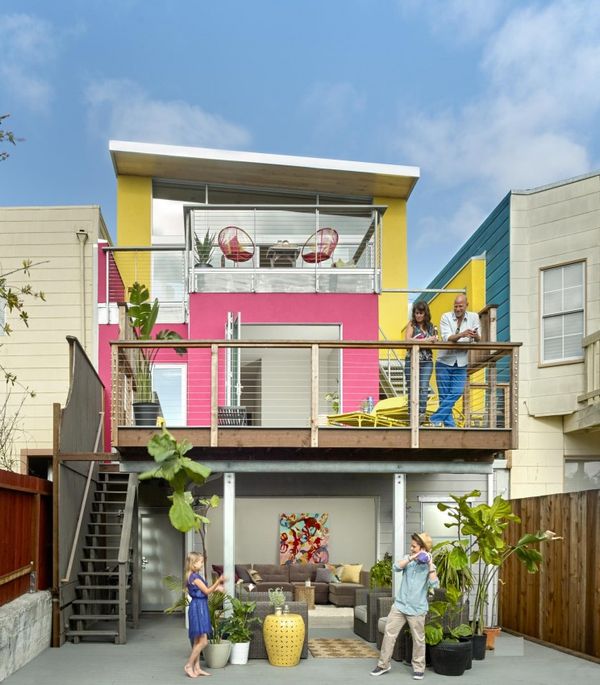 Fatada casa moderna colorata