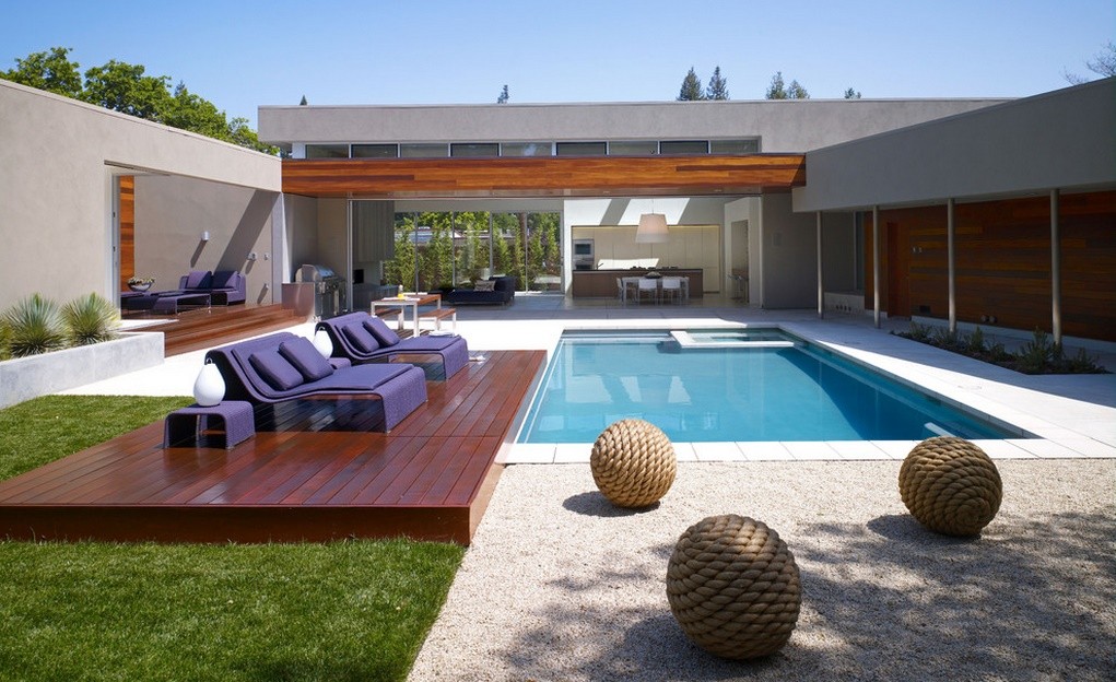 Piscina design modern