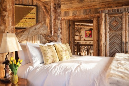 Poze Case lemn - dormitor-rustic-cabana-lemn.jpg