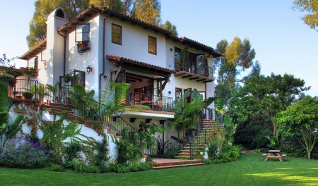 Poze Fatade - exterior-casa-stil-traditional-spaniol.jpg