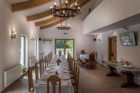 Poze Sufragerie - restaurant-hanul-vatra.jpg