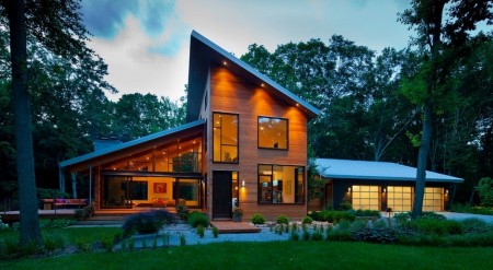 Casa moderna din lemn