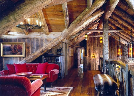 Interior casa de vacanta din lemn masiv