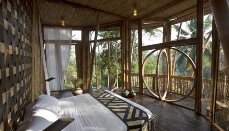 Dormitor amenajat din lemn de bambus