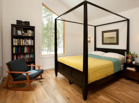 Dormitor modern cu baldachin