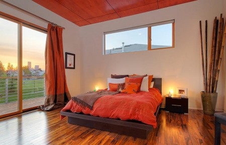 Dormitor portocaliu