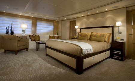 Dormitorul unui yacht