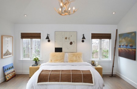 Dormitor modern cu elemente rustice