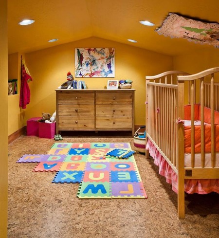 Culori si materiale naturale pentru camera copilului