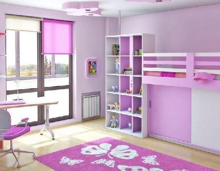Combinatie de roz cu culoarea delicata a florilor de liliac in camera copilului.