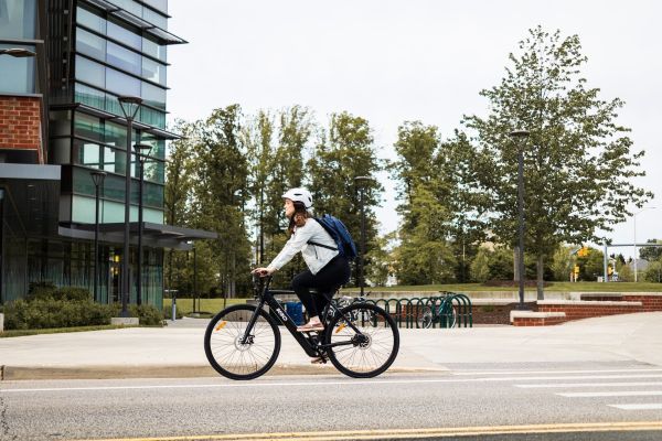 TOP 5 motive pentru care sa iti achizitionezi o bicicleta electrica