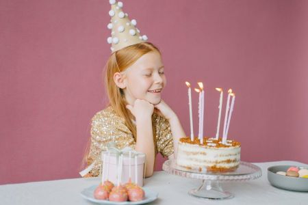 Cum alegi cadoul potrivit pentru ziua de nastere a unei o fetite: TOP 3 daruri perfecte