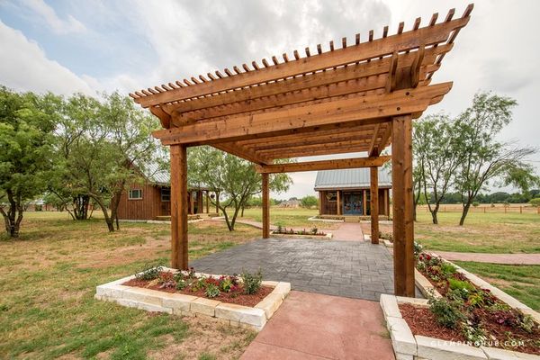 Pergola din lemn