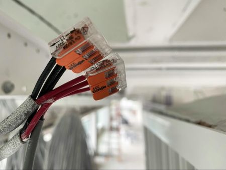 Conectori electrici rapizi: Revolutia in domeniul conectivitatii electrice