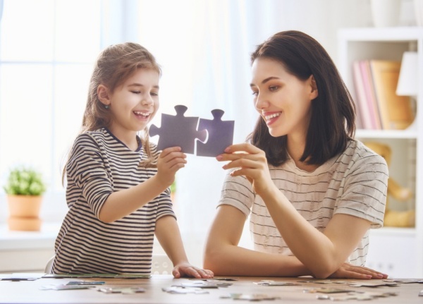 Beneficiile puzzle-urilor in dezvoltarea copiilor