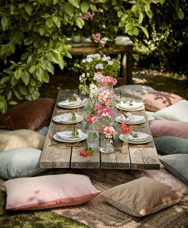 Decor masa cu muscate