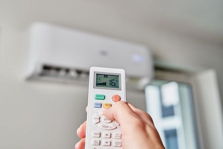 Cum alegi aparatul de aer conditionat: BTU, SEER si clasa de eficienta explicate practic
