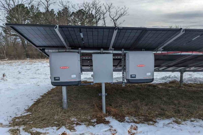 Invertor sistem fotovoltaic