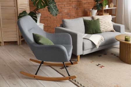 Cum sa integrezi un fotoliu balansoar intr-un interior modern pentru o relaxare maxima?