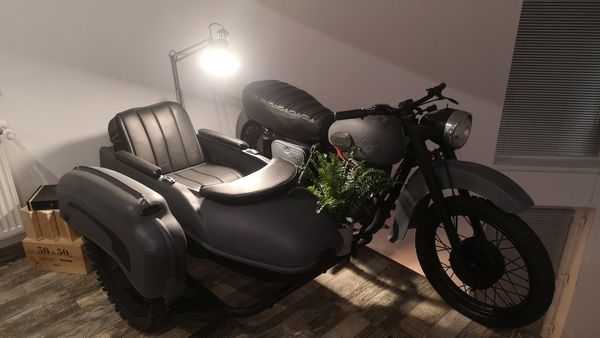 Fotoliu motocicleta atas