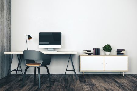 Ce mobilier este necesar pentru un spatiu de lucru functional si confortabil?