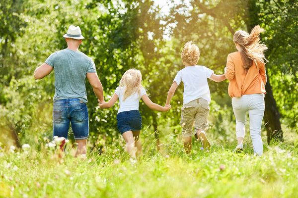 Cum sa iti petreci timpul liber alaturi de familia ta? Iata 3 activitati inedite!