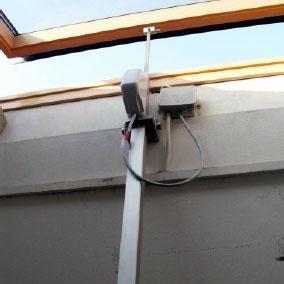 SISTEM AUTOMAT DE DESCHIDERE A GEAMURILOR LKS98