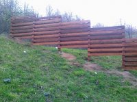GARD DIN LEMN IDEAL PENTRU TEREN IN PANTA - GARD DIN LEMN IDEAL PENTRU TEREN IN PANTA