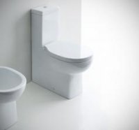 VAS WC STATIV MONOBLOC NERO CERAMICA BIANCA FABRICAT IN ITALIA - VAS WC STATIV MONOBLOC NERO CERAMICA BIANCA FABRICAT IN ITALIA