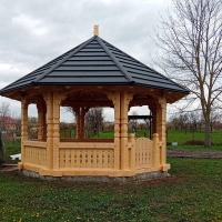 FOISOR OCTOGONAL DIN LEMN DE MOLID CU SCULPTURI MARAMURESENE - FOISOR OCTOGONAL DIN LEMN DE MOLID CU SCULPTURI MARAMURESENE