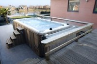 SPA / JACUZZI / SWIMSPA / PISCINA - SPA / JACUZZI / SWIMSPA / PISCINA