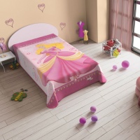 CUVERTURA PAT ROZ CU PRINTESA 160 X 220 CM - CUVERTURA PAT ROZ CU PRINTESA 160 X 220 CM