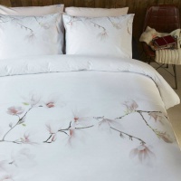 LENJERIE PAT DUBLU ALBA CU MAGNOLII ROZ - LENJERIE PAT DUBLU ALBA CU MAGNOLII ROZ