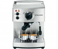 EXPRESO ELECTROLUX EEA150 CREMA - EXPRESO ELECTROLUX EEA150 CREMA