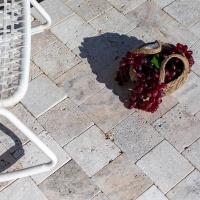 TRAVERTIN VALENCIA CROSS CUT ANTICHIZAT 15.2 X 15.2 X 3 CM  - TRAVERTIN VALENCIA CROSS CUT ANTICHIZAT 15.2 X 15.2 X 3 CM 