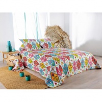 CUVERTURA DE PAT GIPSY CU ROMBURI MULTICOLORE - CUVERTURA DE PAT GIPSY CU ROMBURI MULTICOLORE