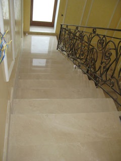 TREPTE MARMURA