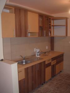 MOBILIER DIN PAL MELAMINAT