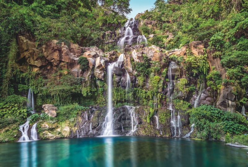 FOTOTAPET NATURA – SPECTACOLUL CASCADEI VLIES