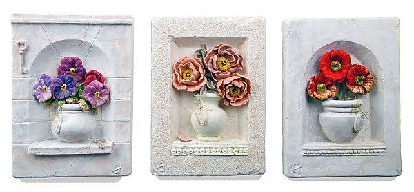 TRIPTIC FLORAL IN RELIEF