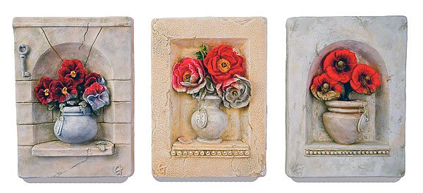 TRIPTIC FLORAL IN RELIEF