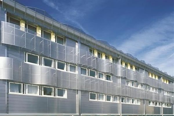 TABLA PERFORATA BALUSTRADE