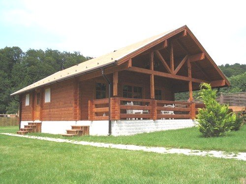 CASA DE LEMN MOLID 89M2