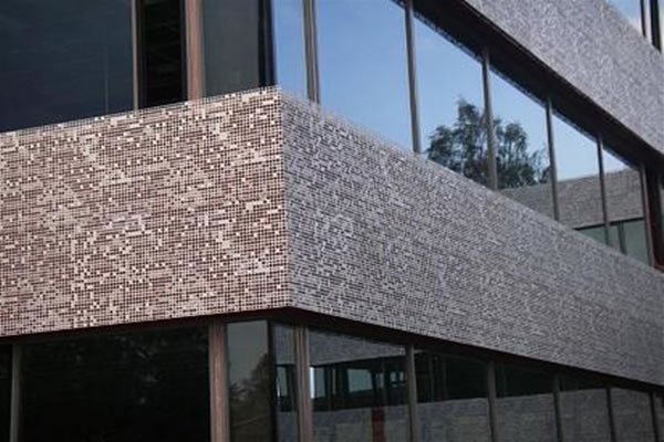 TABLA PERFORATA FATADE