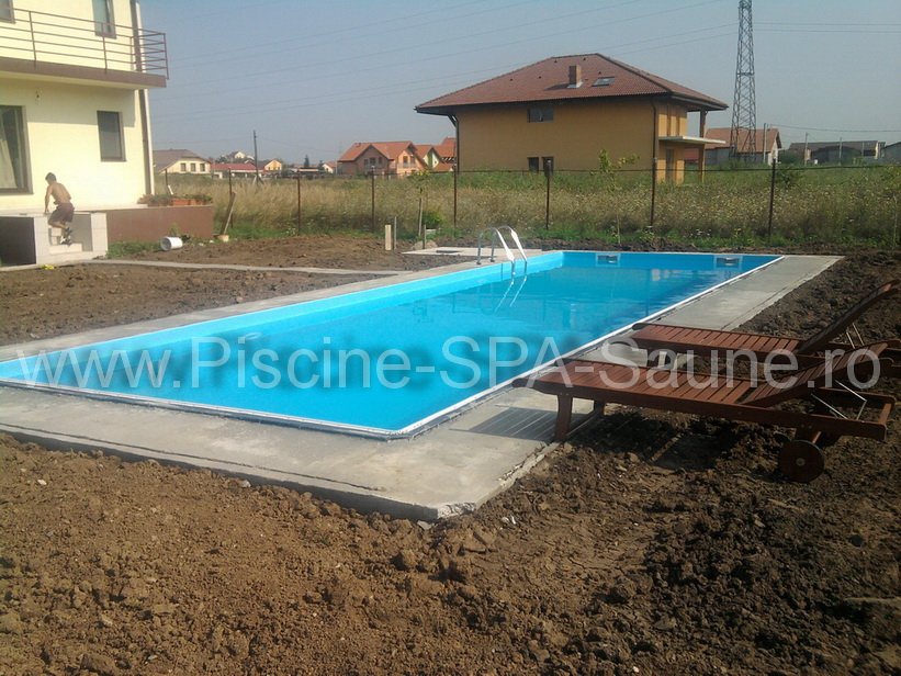 PISCINA PREFABRICATA DIN PANOURI 8X4X1.5M